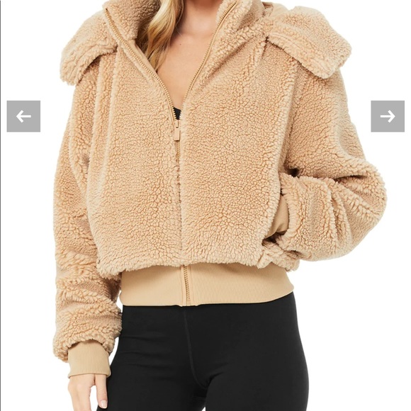 ALO Yoga Jackets & Blazers - Alo Yoga Foxy Sherpa Jacket